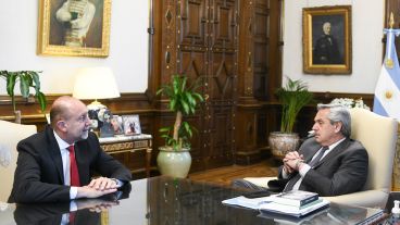 El gobernador con el presidente en la reunión de este martes.