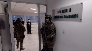 El 12 de agosto se allanó la obra social de Camioneros por una causa similar.