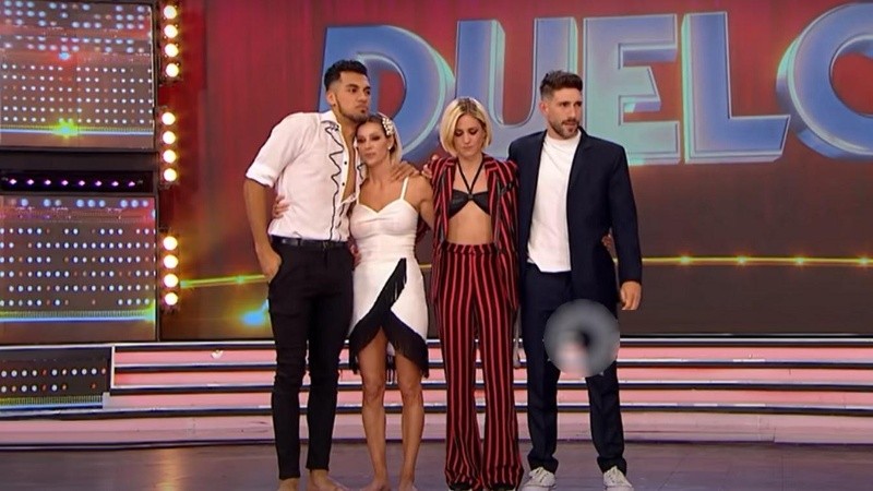 Las duplas de Noelia Marzo y Rochi Irgazábal esperan por la definición del público.