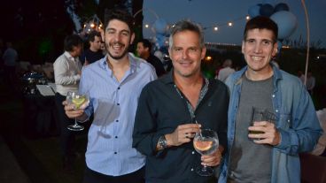 Alegría y reencuentro en la fiesta de Televisión Litoral este jueves por la noche