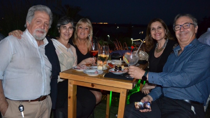 Alegría y reencuentro en la fiesta de Televisión Litoral este jueves por la noche