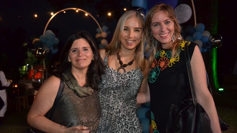 Alegría y reencuentro en la fiesta de Televisión Litoral este jueves por la noche