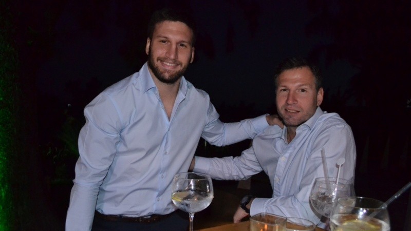 Alegría y reencuentro en la fiesta de Televisión Litoral este jueves por la noche