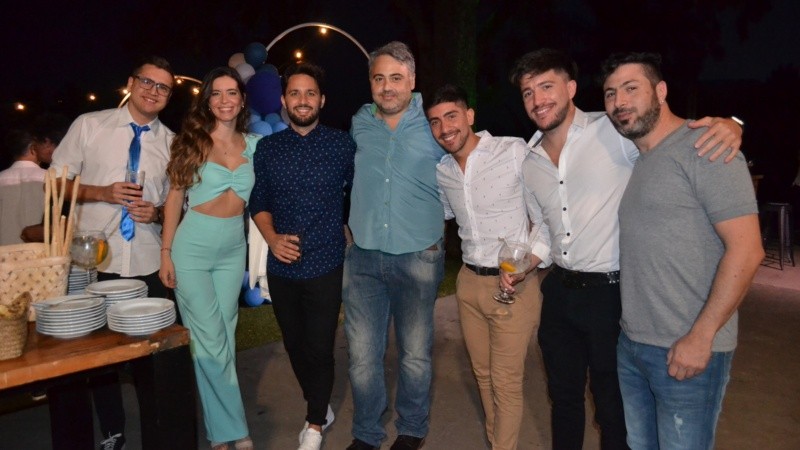 Alegría y reencuentro en la fiesta de Televisión Litoral este jueves por la noche