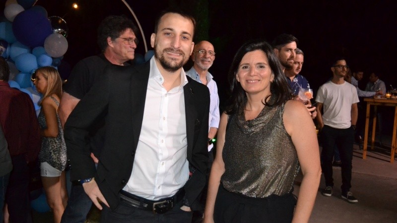 Alegría y reencuentro en la fiesta de Televisión Litoral este jueves por la noche