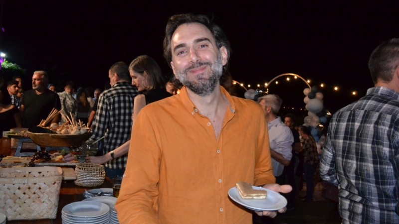 Alegría y reencuentro en la fiesta de Televisión Litoral este jueves por la noche