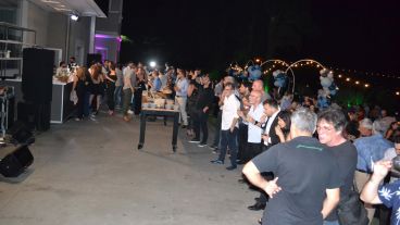 Alegría y reencuentro en la fiesta de Televisión Litoral este jueves por la noche