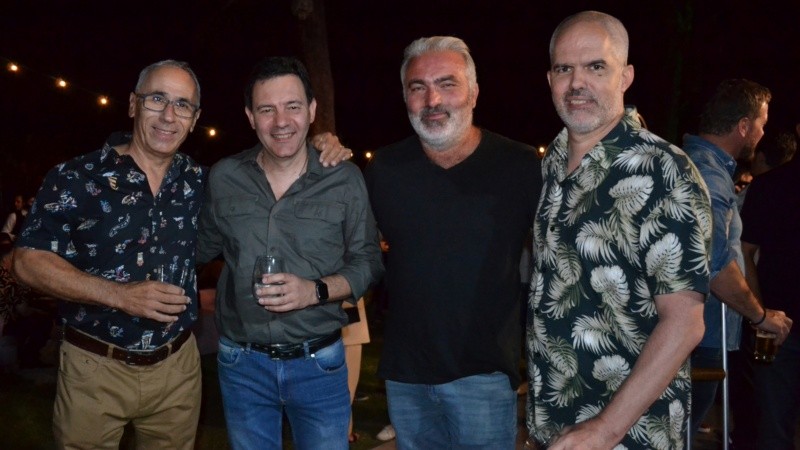 Alegría y reencuentro en la fiesta de Televisión Litoral este jueves por la noche