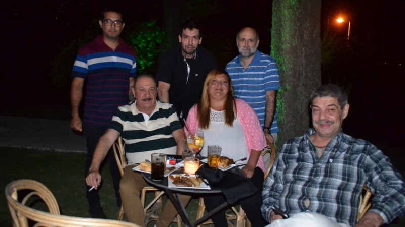 Alegría y reencuentro en la fiesta de Televisión Litoral este jueves por la noche