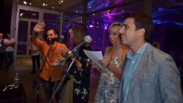Alegría y reencuentro en la fiesta de Televisión Litoral este jueves por la noche