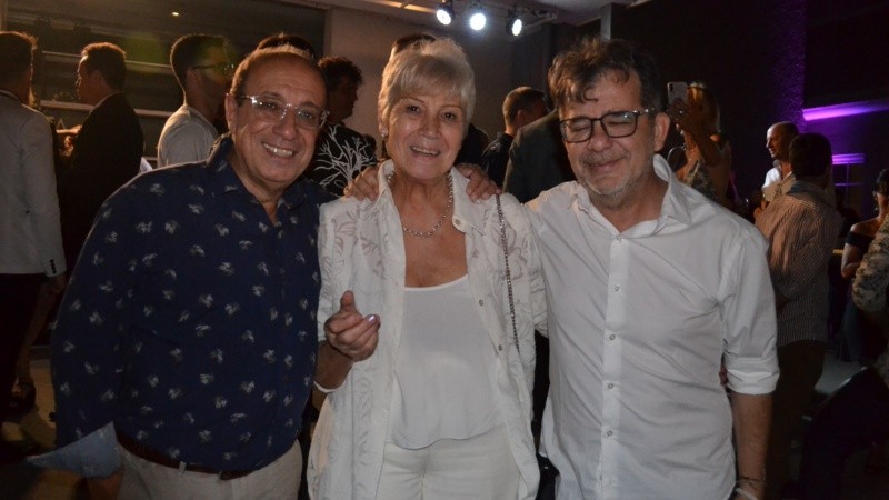 Alegría y reencuentro en la fiesta de Televisión Litoral este jueves por la noche