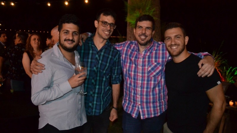 Alegría y reencuentro en la fiesta de Televisión Litoral este jueves por la noche