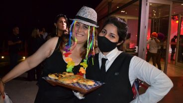 Alegría y reencuentro en la fiesta de Televisión Litoral este jueves por la noche