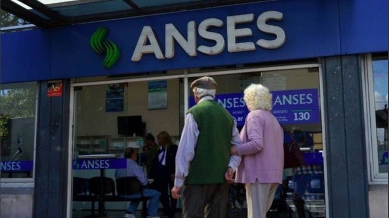 El gobierno a través de Ansés evalúa el pago de un bono de fin de año.