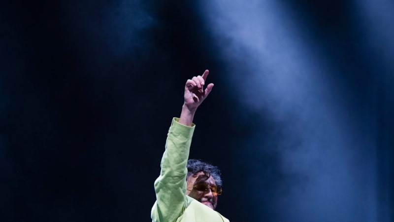 Fito volvió a tocar frente a su gente este sábado por la noche en el Hipódromo de Rosario.