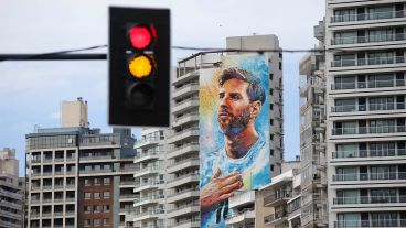 Así quedó terminado el mural de Messi en Rosario