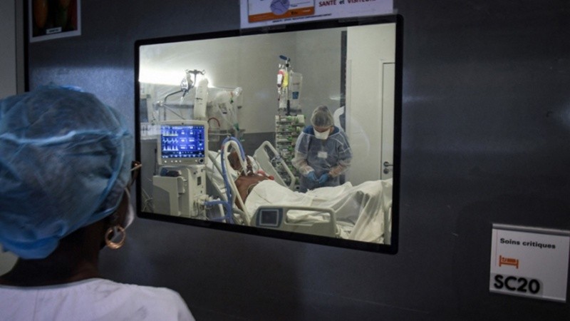 “La vacunación por sí sola no es suficiente