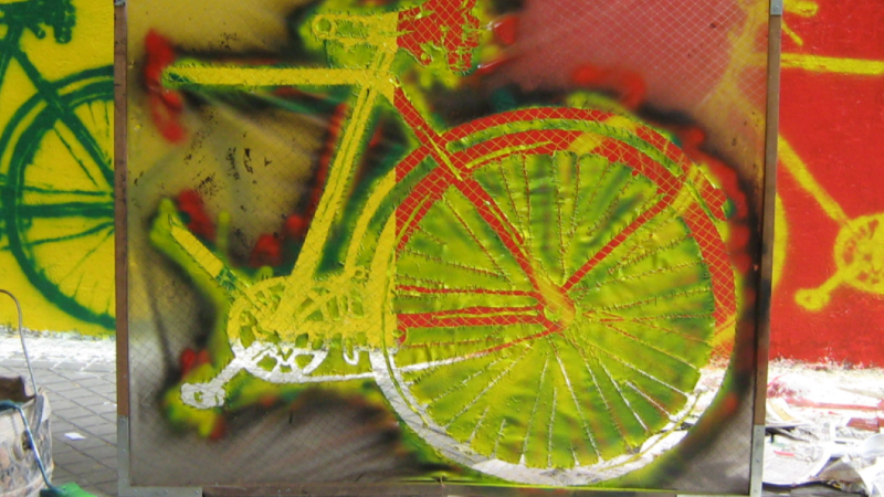 Símbolo: la bicicleta de Pocho se fusionó con la imagen que había creado Fernando Traverso por los desaparecidos.
