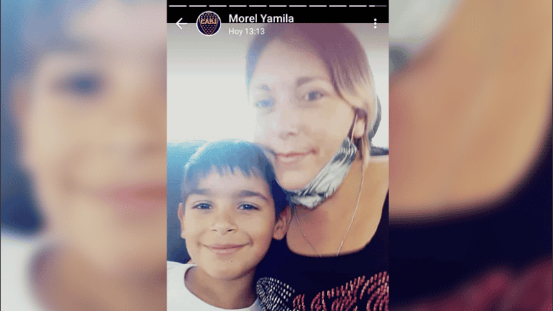 La madre subió una foto con el niño luego de haberlo buscado por el Juzgado de Familia.