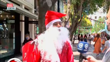 "Mis compañeros de trabajo me mostraron el video, ni siquiera sabía que lo habían subido", reconoció.