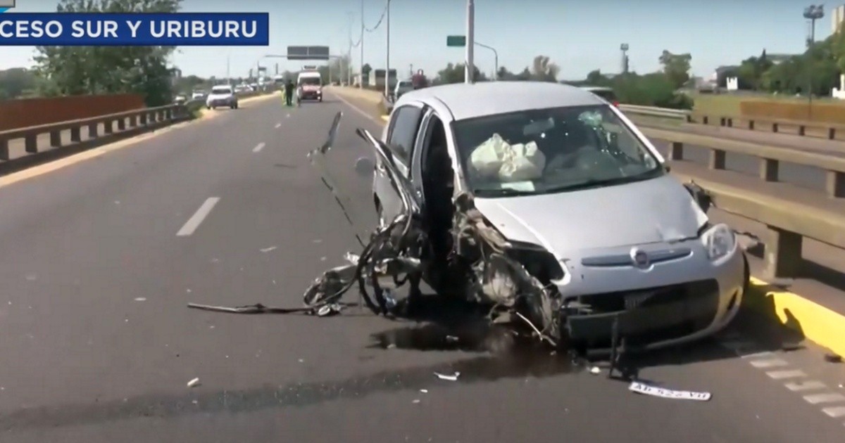 Choque entre dos autos en Circunvalación: uno de los conductores fue ...