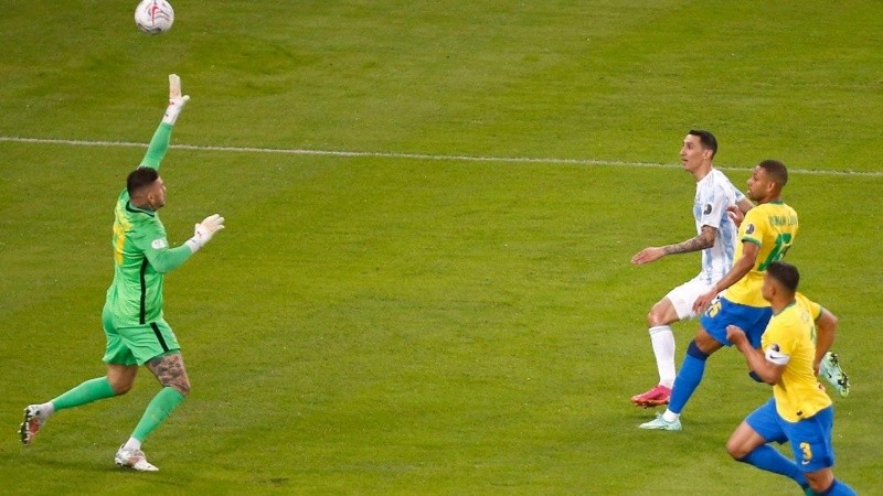 Di María fue el autor de aquel gol histórico ante Brasil. ¿Irá a jugar al Mineiro?