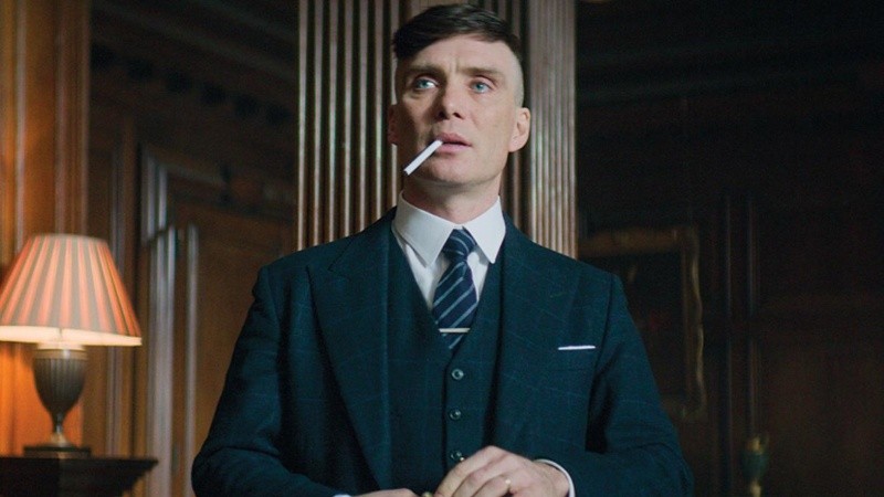 El actor Cillian Murphy es Tommy Shelby, jefe de los Peaky Blinders.