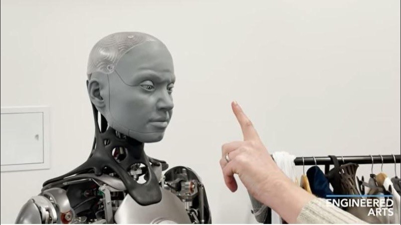 Ameca es el robot con rostro humano más avanzado del mundo.