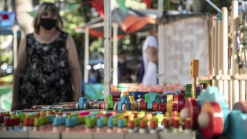 Las ferias de la Economía Solidaria promueven la venta directa de productos elaborados por emprendedoras y emprendedores sociales