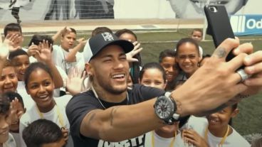 "Neymar: El caos perfecto" repasa la trayectoria del jugador referente de la selección brasileña de fútbol