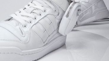 La nueva apuesta decidió implementarse sobre el modelo Forum, que regresó a la popularidad por las colaboraciones de Bad Bunny