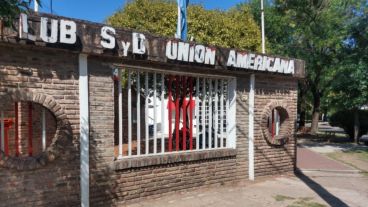 El ataque fue sobre el gimnasio en calle Colombres al 530 bis.