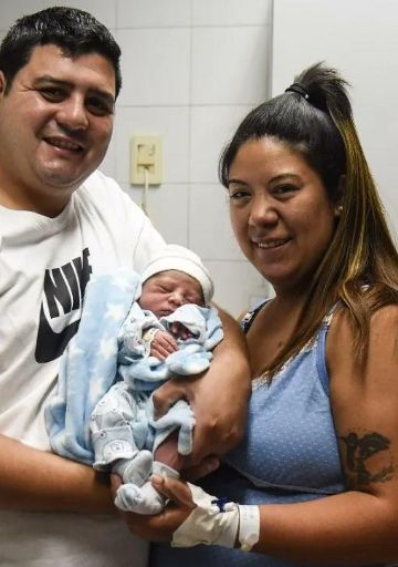 ¿Tiene razón el Papa?: cada vez hay menos nacimientos en Santa Fe y en 2021 se rompió un piso histórico