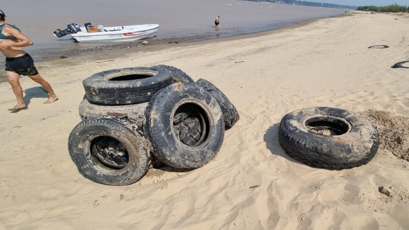 La jornada de limpieza fue realizada este sábado a la mañana.