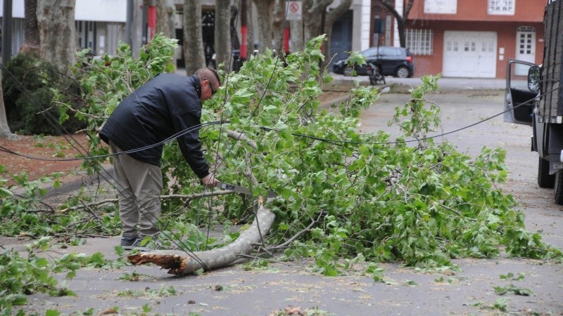 Las precipitaciones generaron complicaciones en algunas calles de la ciudad.