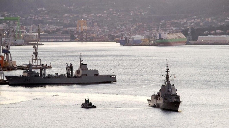 La fragata Blas de Lezo zarpa del Arsenal Militar de Ferrol para dirigirse al mar Negro ante la escalada de tensión entre Rusia y Ucrania.