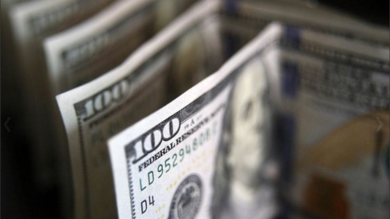 Afip aprobó las primeras solicitudes de devolución de las percepciones del 35% realizadas a los contribuyentes durante el año 2021. 