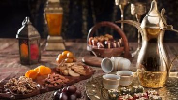 Platos principales y dulces para disfrutar de la auténtica cocina catarí