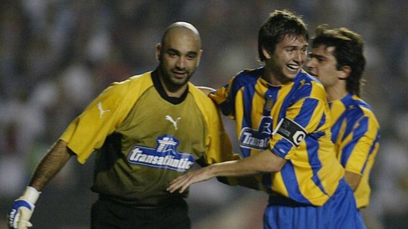 Talamonti junto al arquero Gaona y a Emiliano Papa en aquellos años en Central