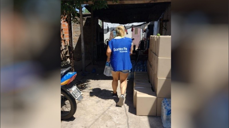 La entrega de bidones a domicilio.