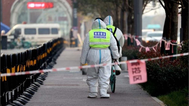 China sigue una muy estricta política de cero covid-19.
