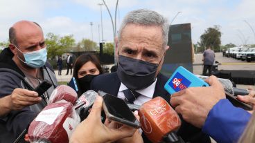 Sain no fue imputado todavía por espionaje ilegal.