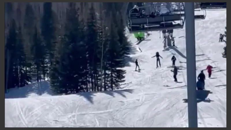 El momento de la caída de Vero Lozano en la pista de Aspen