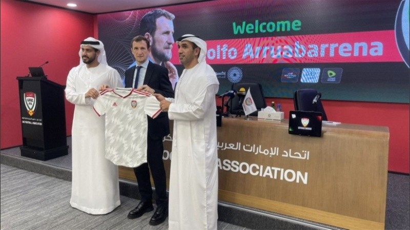 Emiratos Árabes Unidos ocupa hoy la tercera posición en la zona A de la tercera fase de la eliminatoria de Asia.
