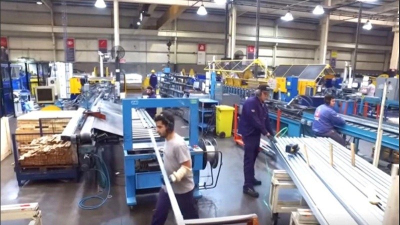 La mejor performance en abril la tuvo la rama industrial vinculada a la Fabricación de productos de metal, maquinarias, equipos y material de transporte, con un aumento 11,6%