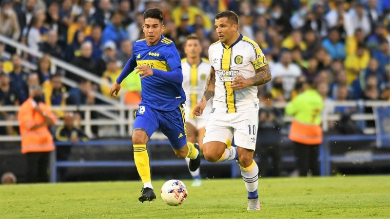 Vecchio encara. Tuvo su chance desde los doce pasos pero falló.