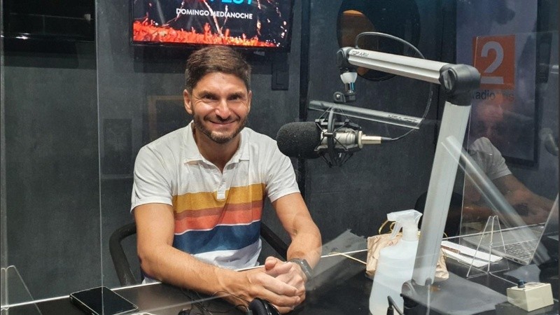 El legislador Maximiliano Pullaro en Radio 2.