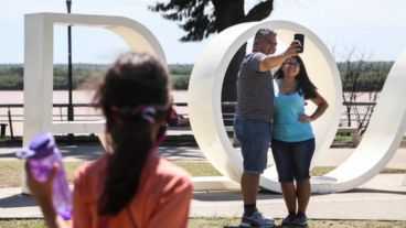 El nuevo cartel en Balcarce y el Río es todo un atractivo.