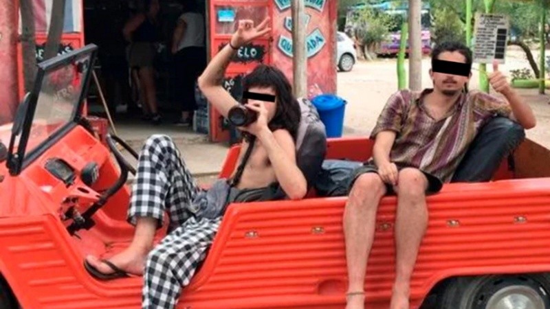 Ignacio Retondo y Lautaro Ciongo (otro de los detenidos) el último verano, en San Marcos Sierra.