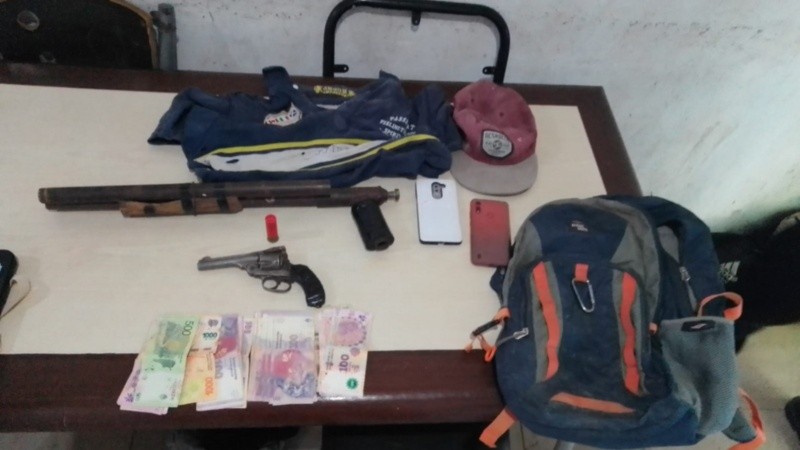 Los elementos incautados tras el robo en la zona norte.